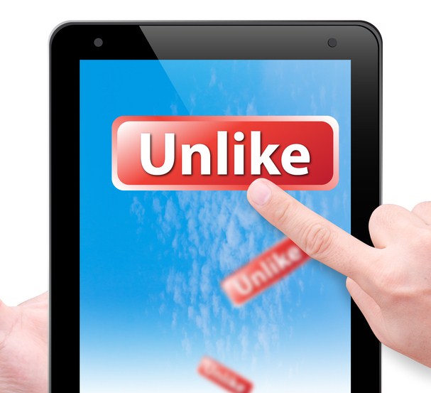 “Get off Facebook” graduates tell recruiters
